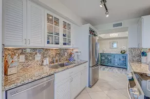 5550 N Ocean Dr, Riviera Beach, FL 33404 - Photo 6