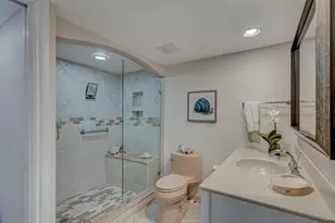 5550 N Ocean Dr, Riviera Beach, FL 33404 - Photo 64