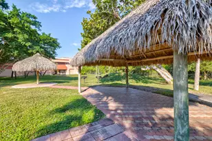 3160 Holiday Springs Blvd, Margate, FL 33063 - Photo 34