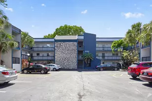 3160 Holiday Springs Blvd, Margate, FL 33063 - Photo 2