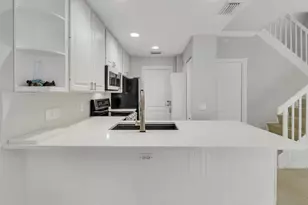 23 Live Oak Cir, Tequesta, FL 33469 - Photo 22