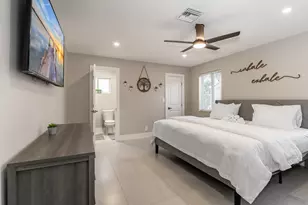 300 SE 8th Ct, Pompano Beach, FL 33060 - Photo 12