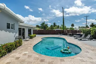 300 SE 8th Ct, Pompano Beach, FL 33060 - Photo 26