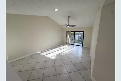 9083 W Highland Pines Drive #9083, Palm Beach Gardens, FL 33418 - Photo 6