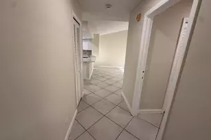 9083 W Highland Pines Dr, Palm Beach Gardens, FL 33418 - Photo 4