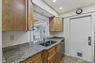 2581 E Golf Blvd, Pompano Beach, FL 33064 - Photo 4