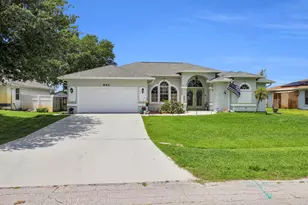 842 SE Quiescent Ln, Port Saint Lucie, FL 34983 - Photo 2