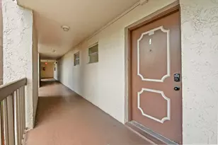 7020 Nova Dr, Davie, FL 33317 - Photo 2