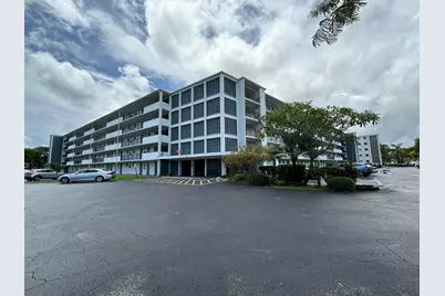 950 Hillcrest Drive #514, Hollywood, FL 33021 - Photo 1