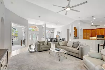 8055 Kiawah Trace, Port Saint Lucie, FL 34986 - Photo 18