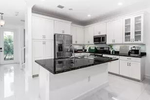 8092 Lemon Serpentine Ln, Delray Beach, FL 33446 - Photo 4