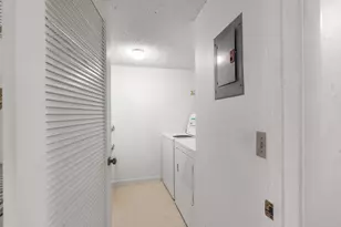 713 Sunny Pine Way, Greenacres, FL 33415 - Photo 20