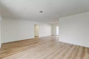 3900 N 45th Ave, Hollywood, FL 33021 - Photo 8