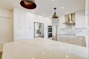 3900 N 45th Ave, Hollywood, FL 33021 - Photo 4