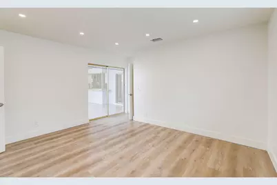 3900 N 45th Avenue, Hollywood, FL 33021 - Photo 18