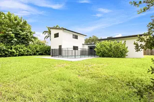 3900 N 45th Ave, Hollywood, FL 33021 - Photo 24