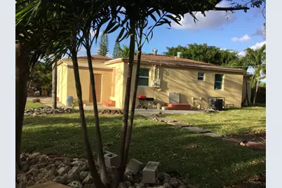 130 NW 5th Avenue, Boynton Beach, FL 33435 - Photo 4