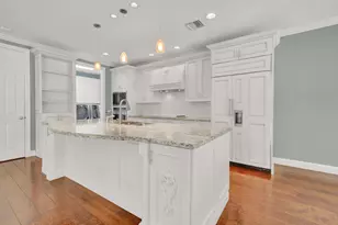 221 Marlberry Cir, Jupiter, FL 33458 - Photo 8