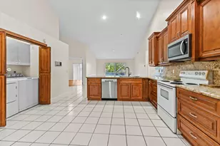 18377 Fresh Lake Way, Boca Raton, FL 33498 - Photo 2