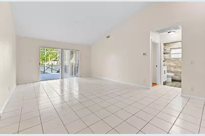 18377 Fresh Lake Way, Boca Raton, FL 33498 - Photo 16
