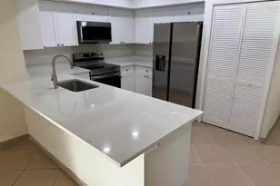 9085 W Highland Pines Dr, Palm Beach Gardens, FL 33418 - Photo 4