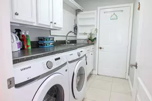 618 SW Barbuda Bay, Port Saint Lucie, FL 34986 - Photo 18