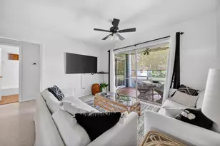 262 SE Monterey Ave, Stuart, FL 34996 - Photo 38