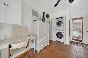 262 SE Monterey Ave, Stuart, FL 34996 - Photo 24