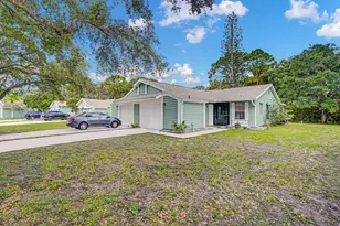 1370 SE Rivergreen Cir, Port Saint Lucie, FL 34952 - Photo 1