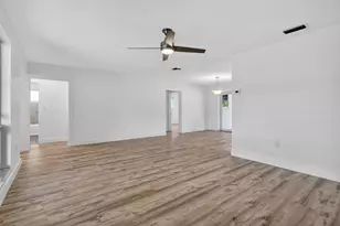 5207 SW 91st Terrace, Cooper City, FL 33328 - Photo 10