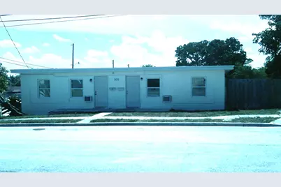 900 W 9th Street, Riviera Beach, FL 33404 - Photo 1