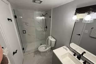 401 SE 3rd St, Dania Beach, FL 33004 - Photo 32