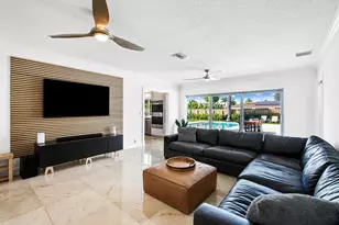 4761 Bayview Dr, Fort Lauderdale, FL 33308 - Photo 8