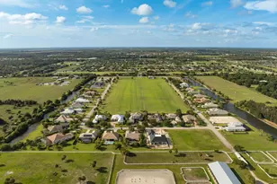 7625 N Polo Grounds Ln, Vero Beach, FL 32966 - Photo 30