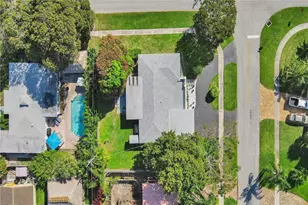 1013 SE 14th Ct, Deerfield Beach, FL 33441 - Photo 10