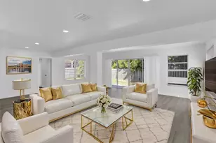 1013 SE 14th Ct, Deerfield Beach, FL 33441 - Photo 4