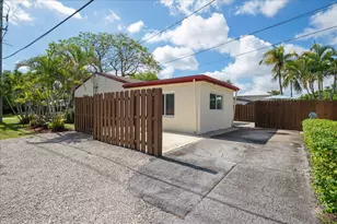 1645 NE 16th Ave, Fort Lauderdale, FL 33305 - Photo 12