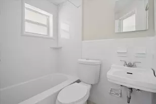 1645 NE 16th Ave, Fort Lauderdale, FL 33305 - Photo 8