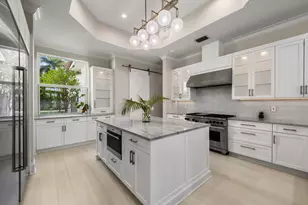 8709 SE Compass Island Way, Jupiter, FL 33458 - Photo 12