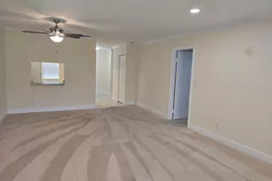 108 Lake Nancy Dr, West Palm Beach, FL 33411 - Photo 8