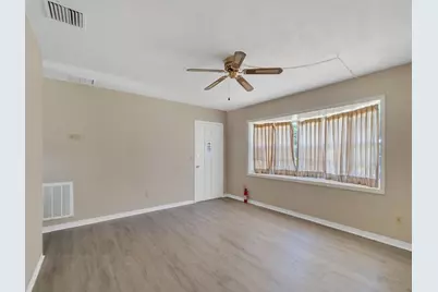 7907 Lockwood Drive, Fort Pierce, FL 34951 - Photo 18