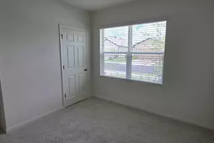 528 Seafoam Cir, Fort Pierce, FL 34945 - Photo 12