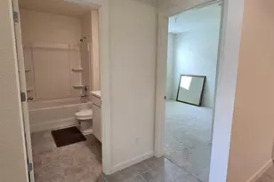 528 Seafoam Cir, Fort Pierce, FL 34945 - Photo 8