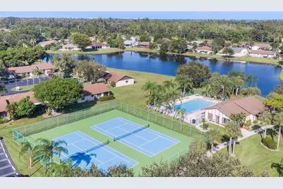 21 VÃ­a De Casas Norte, Boynton Beach, FL 33426 - Photo 6