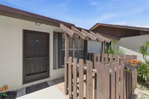 21 VÃ­a De Casas Norte, Boynton Beach, FL 33426 - Photo 2