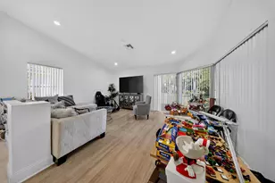 113 Egret Cir, Greenacres, FL 33413 - Photo 28