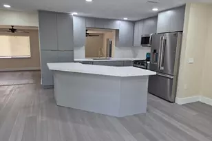 11320 NW 31st St, Sunrise, FL 33323 - Photo 8