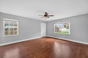 6956 NW Jorgensen Rd, Port Saint Lucie, FL 34983 - Photo 10