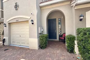 3332 NW 10th Ave, Pompano Beach, FL 33064 - Photo 2
