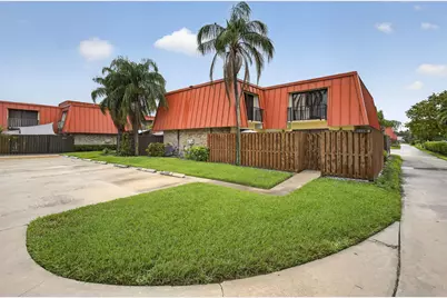 3345 Meridian Way N #C, Palm Beach Gardens, FL 33410 - Photo 2